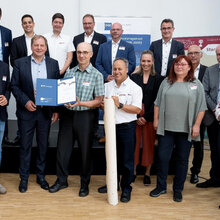 Gruppenfoto mit den Teilnehmern. Foto: IHK RT Trinkhaus