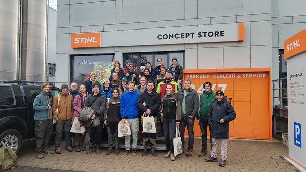 Gruppenfoto der Teilnehmer