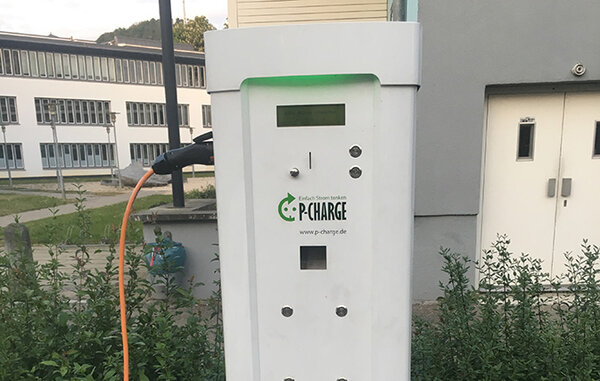 E-Mobilität - Hochschule für Forstwirtschaft plant Errichtung einer Elektrotankstelle