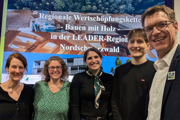 Selfie mit dem Projektteam der Hochschule für Forstwirtschaft und der LEADER-Region 