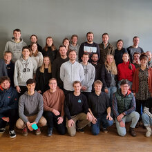 Gruppenfoto mit den Studierenden