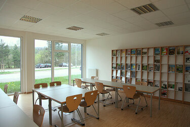 Blick in den Arbeitsraum der Bibliothek (Kienzle-Bau)