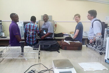Im Labor der Université du Burundi