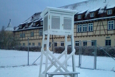 Klimastation der Hochschule Rottenburg im Winter