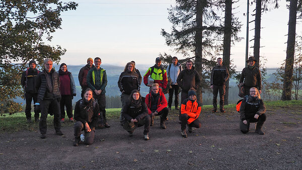 Gruppenfoto mit den Exkursionsteilnehmern