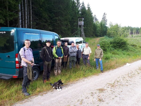 Gruppenfoto mit den Teilnehmern