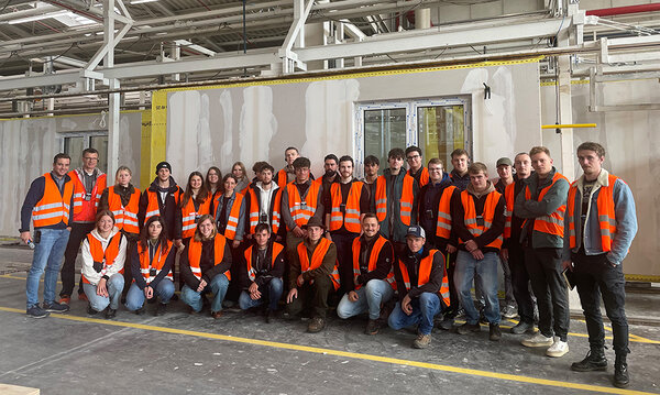 Gruppenfoto der Teilnehmer