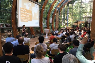 Deutsch-Japanischer Walddialog im Haus des Waldes