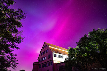 Polarlichter über dem Campus der Hochschule Rottenburg