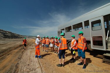 Studierende im Braunkohletagebau