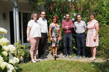 Michaela Bross, Arash Malekian, Rosa Karcher, Hassan Khosravi, Hossein Azarnivand, Sigrid Schmelzle (von links)