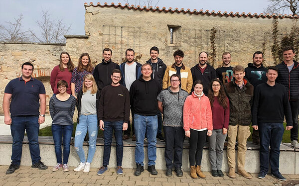 Gruppenfoto: Studierende der Lehrveranstaltung „Projektmanagement“