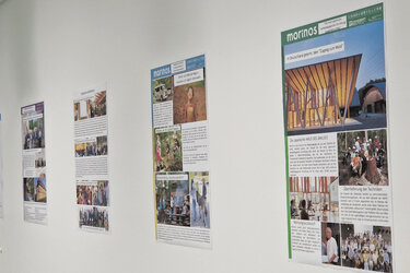 Ausstellung mit den japanisch-deutschen Postern