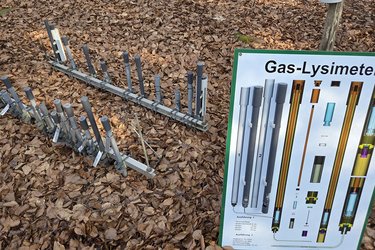 Lysimeteruntersuchungen am Waldboden