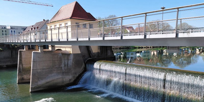 B.Sc. Water Resource Management Brücke über einen Fluß